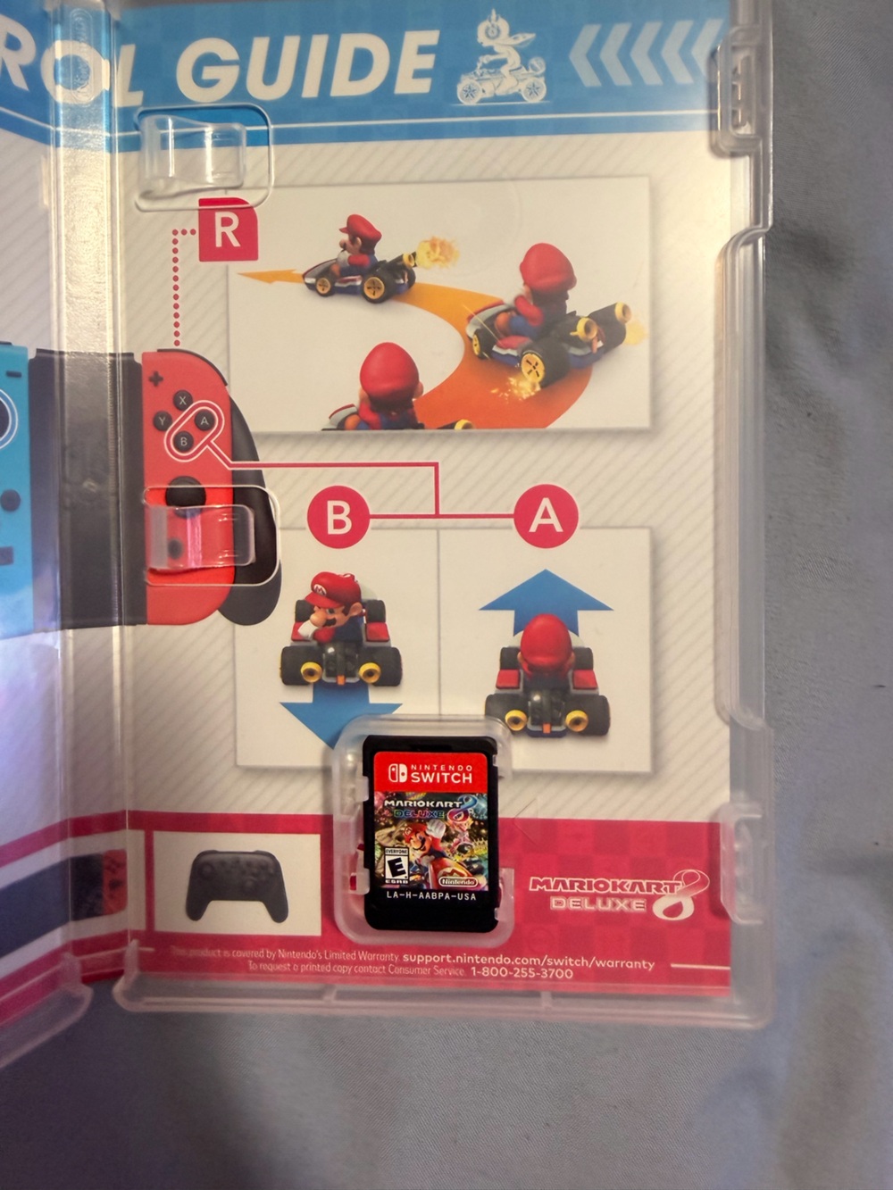 Nintendo Switch Mario Kart 8 Deluxe Game - Picture 2 of 3